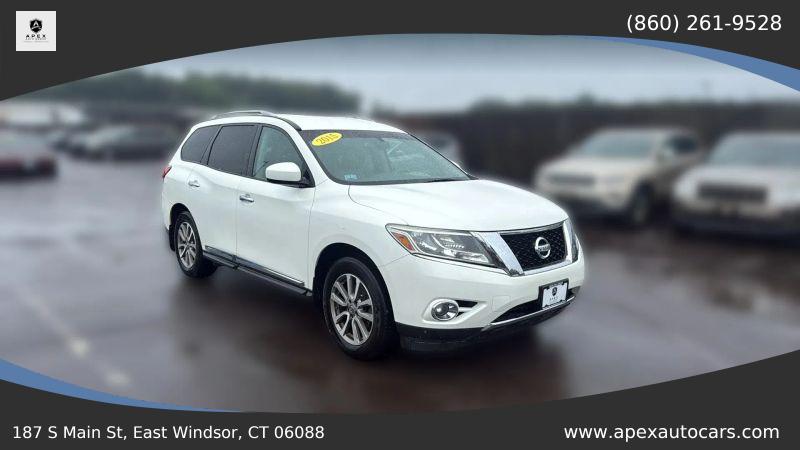 2015 Nissan Pathfinder SL for sale in East Windsor, CT