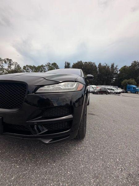 2017 Jaguar F-PACE 35t Prestige