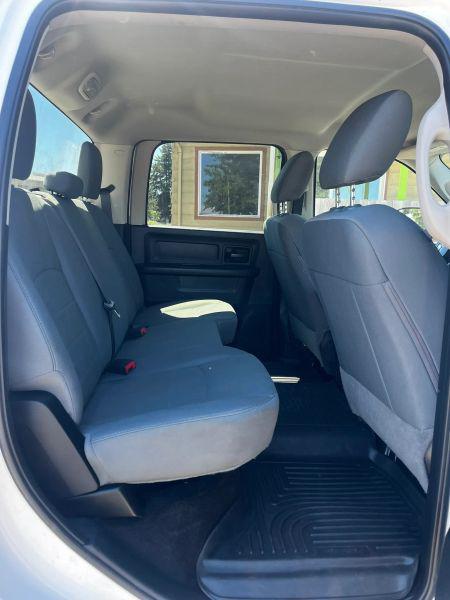 2017 Ram 2500 Tradesman Crew Cab 4x4 6'4" Box