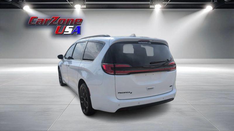 2021 Chrysler Pacifica Touring AWD