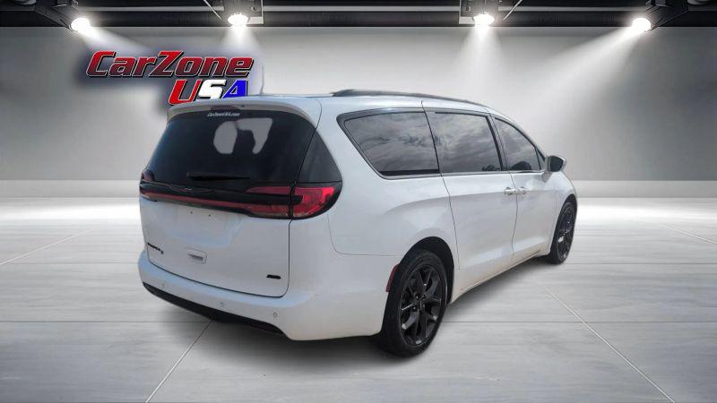2021 Chrysler Pacifica Touring AWD
