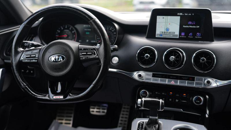 2019 Kia Stinger GT1