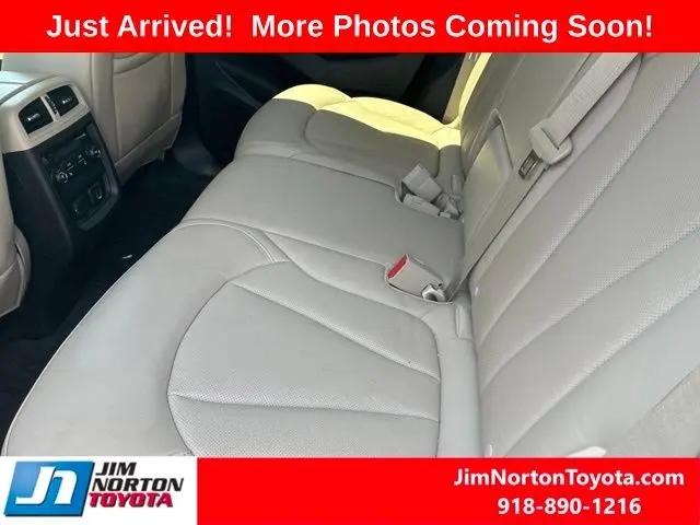2019 Buick Envision FWD Essence