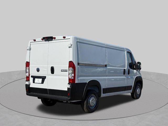 2026 RAM ProMaster 2500 RAM PROMASTER 2500 TRADESMAN CARGO VAN LOW ROOF 136 WB