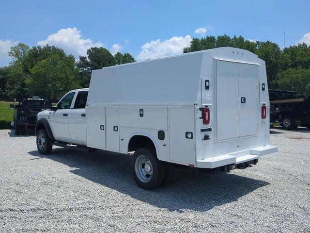 2026 RAM 5500 Chassis RAM 5500 TRADESMAN CHASSIS CREW CAB 4X4 84 CA