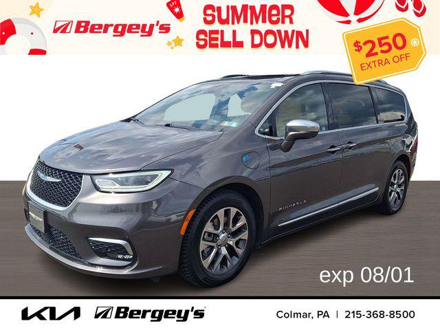 2021 Chrysler Pacifica Hybrid Pinnacle for sale in Colmar, PA