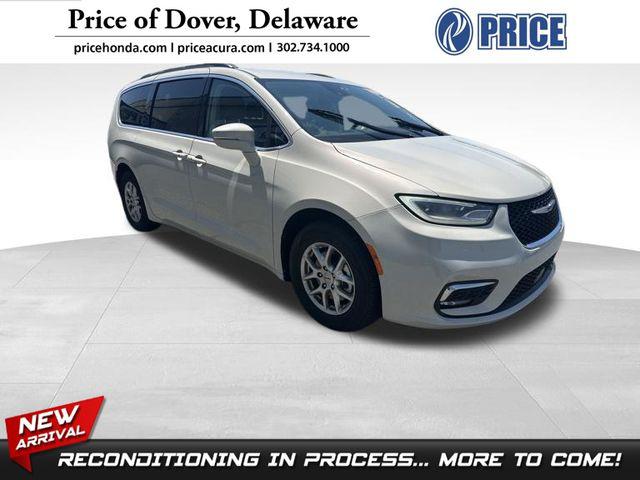 2021 Chrysler Pacifica Touring for sale in Dover, DE