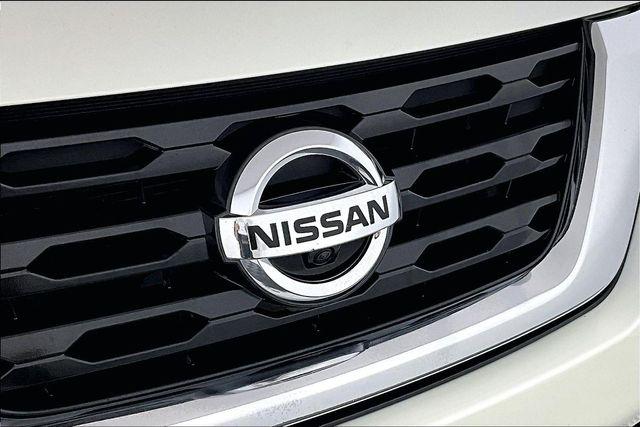 Used 2017 Nissan Pathfinder SL For Sale in Olive Branch, MS