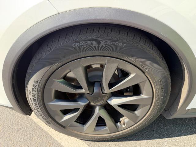 2023 Tesla Model X Standard Range