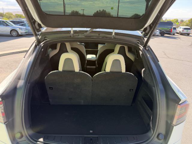 2023 Tesla Model X Standard Range