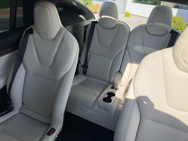 2023 Tesla Model X Standard Range