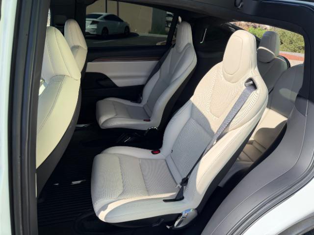 2023 Tesla Model X Standard Range