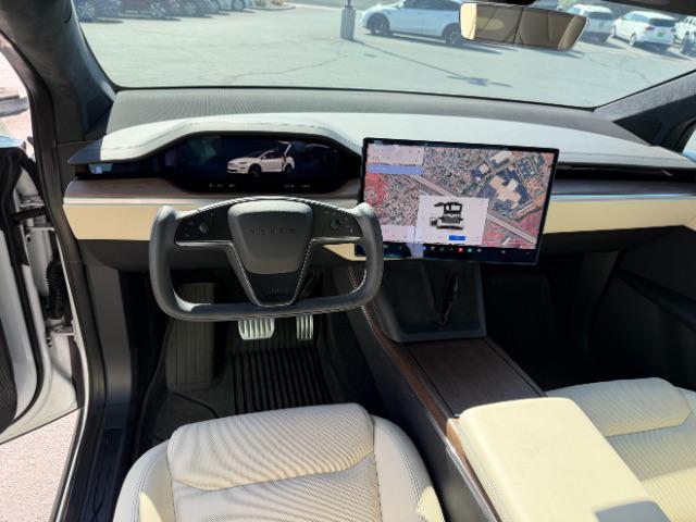 2023 Tesla Model X Standard Range