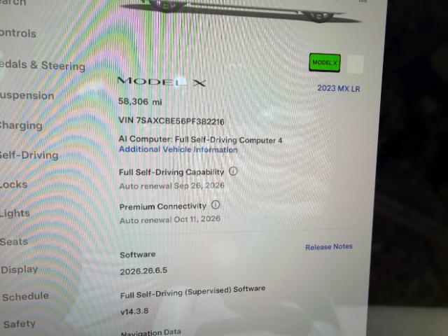 2023 Tesla Model X Standard Range