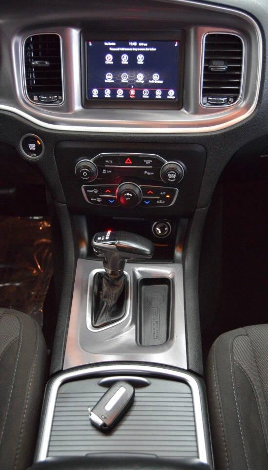 2019 Dodge Charger SXT RWD