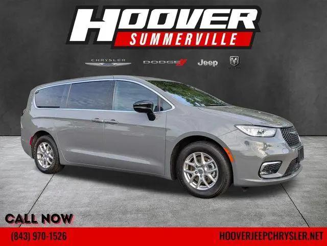 2025 Chrysler Pacifica Select for sale in Summerville, SC
