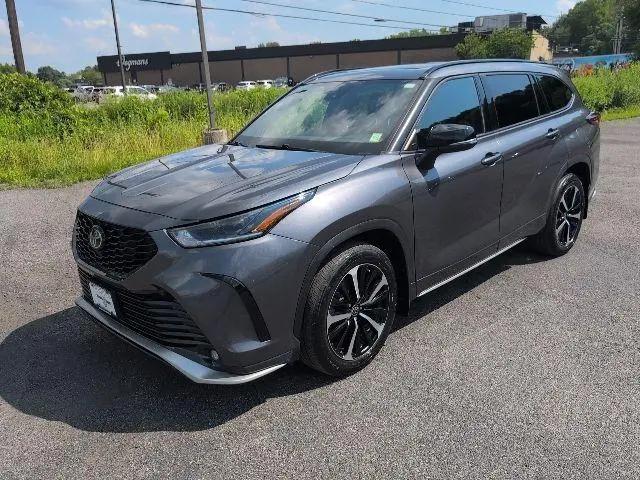 2022 Toyota Highlander XSE for sale in Newark, NY
