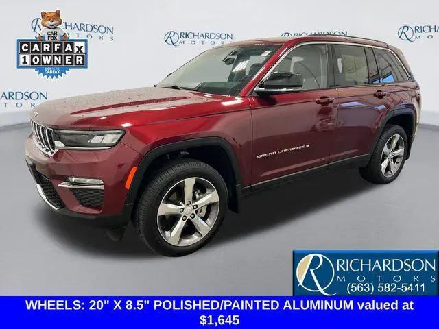 2022 Jeep Grand Cherokee Limited 4x4 for sale in Dubuque, IA