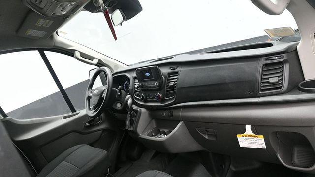 2025 Ford Transit Cargo Van Base