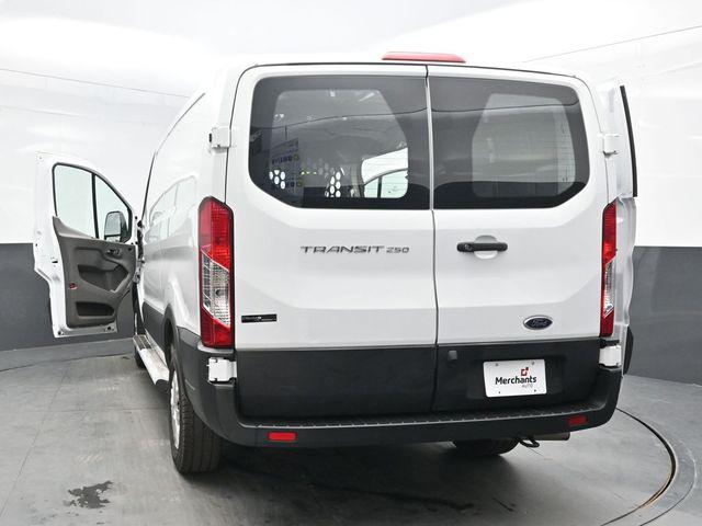 2025 Ford Transit Cargo Van Base