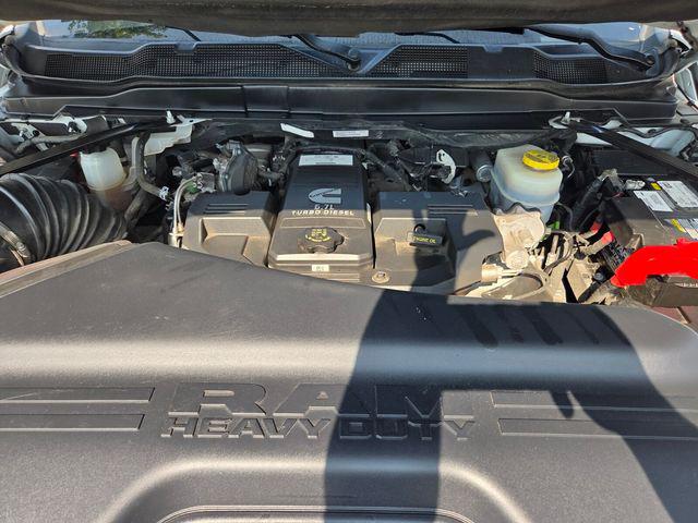 2023 Ram 2500 Laramie Crew Cab 4x4 64 Box