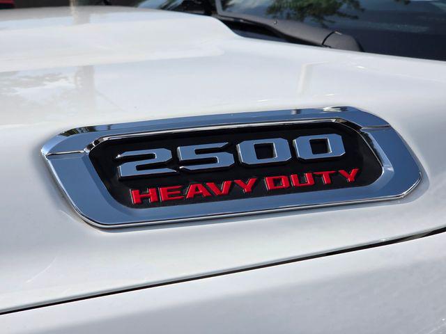 2023 Ram 2500 Laramie Crew Cab 4x4 64 Box