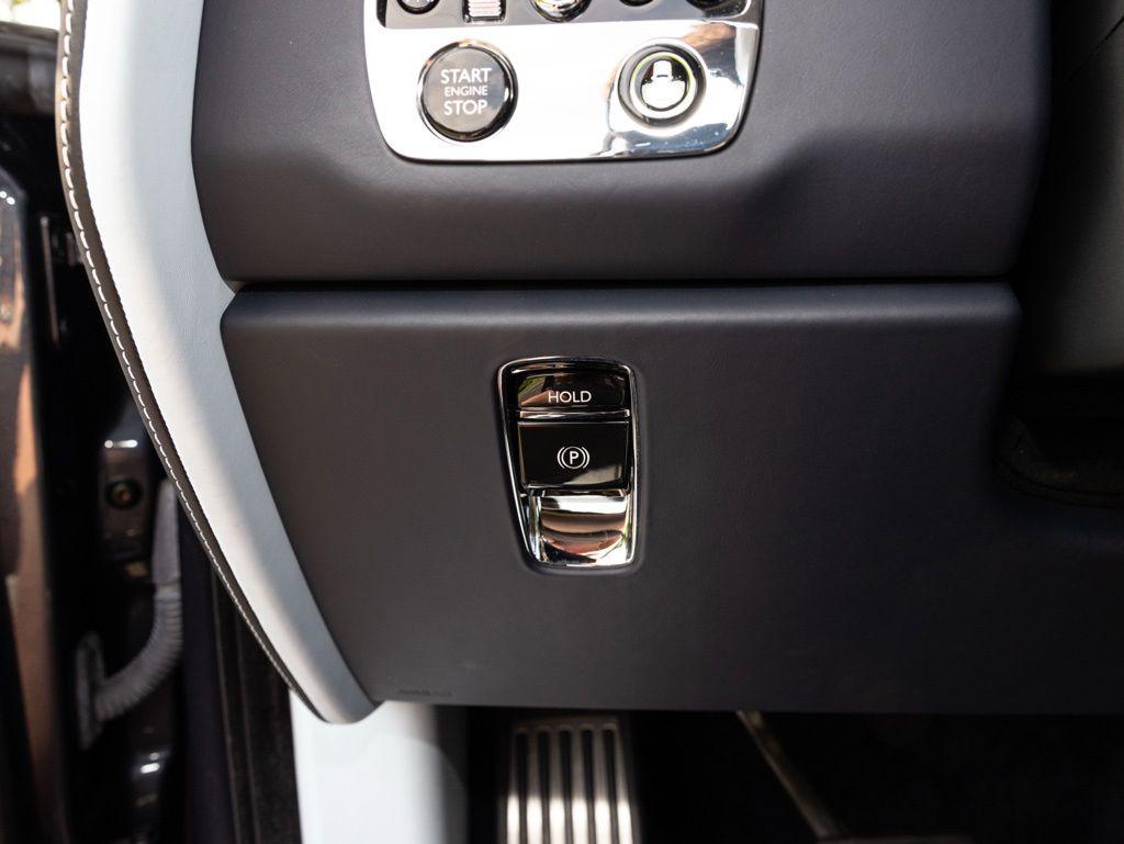 2022 Rolls-Royce Cullinan Base - Photo 34