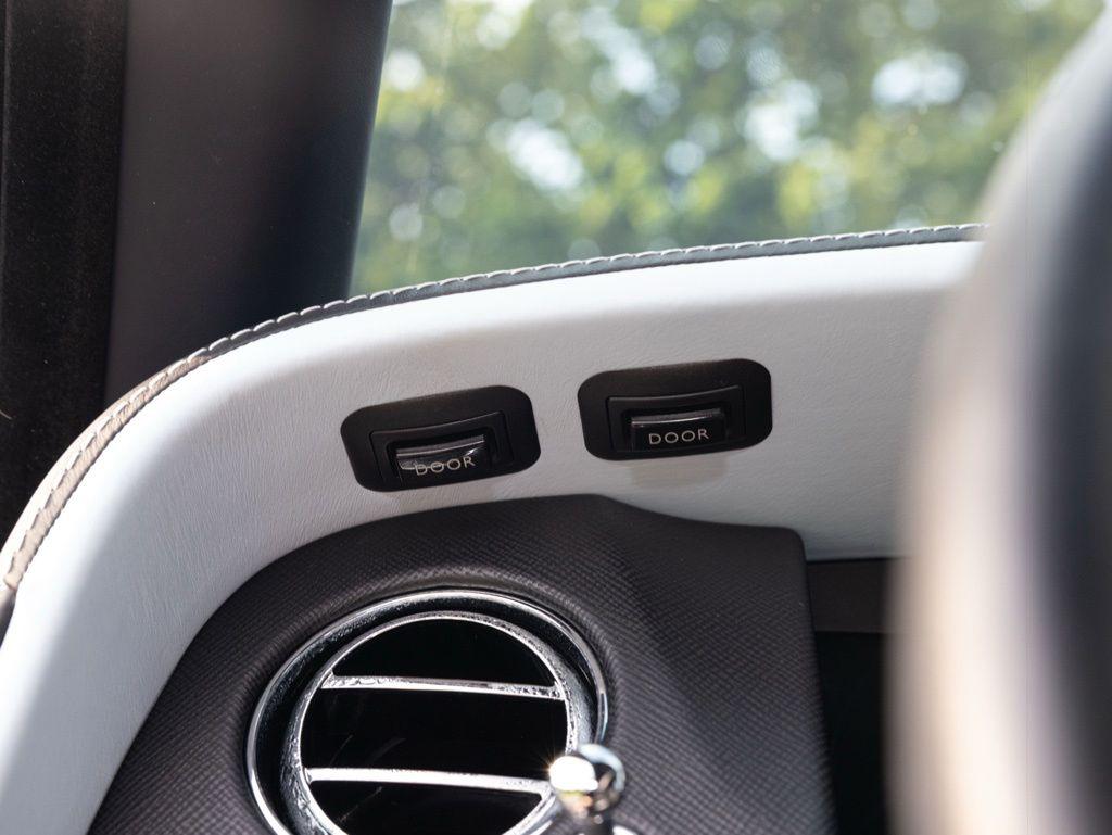 2022 Rolls-Royce Cullinan Base - Photo 36
