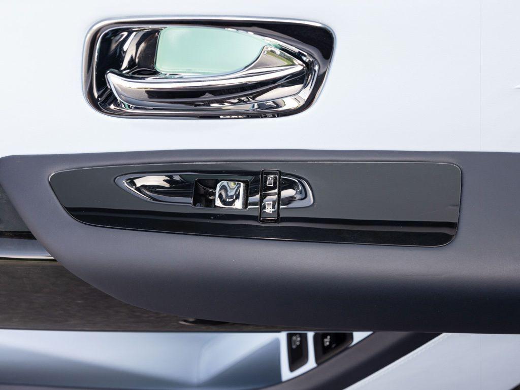 2022 Rolls-Royce Cullinan Base - Photo 76