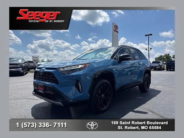 2022 Toyota RAV4 Hybrid XSE for sale in Saint Robert, MO