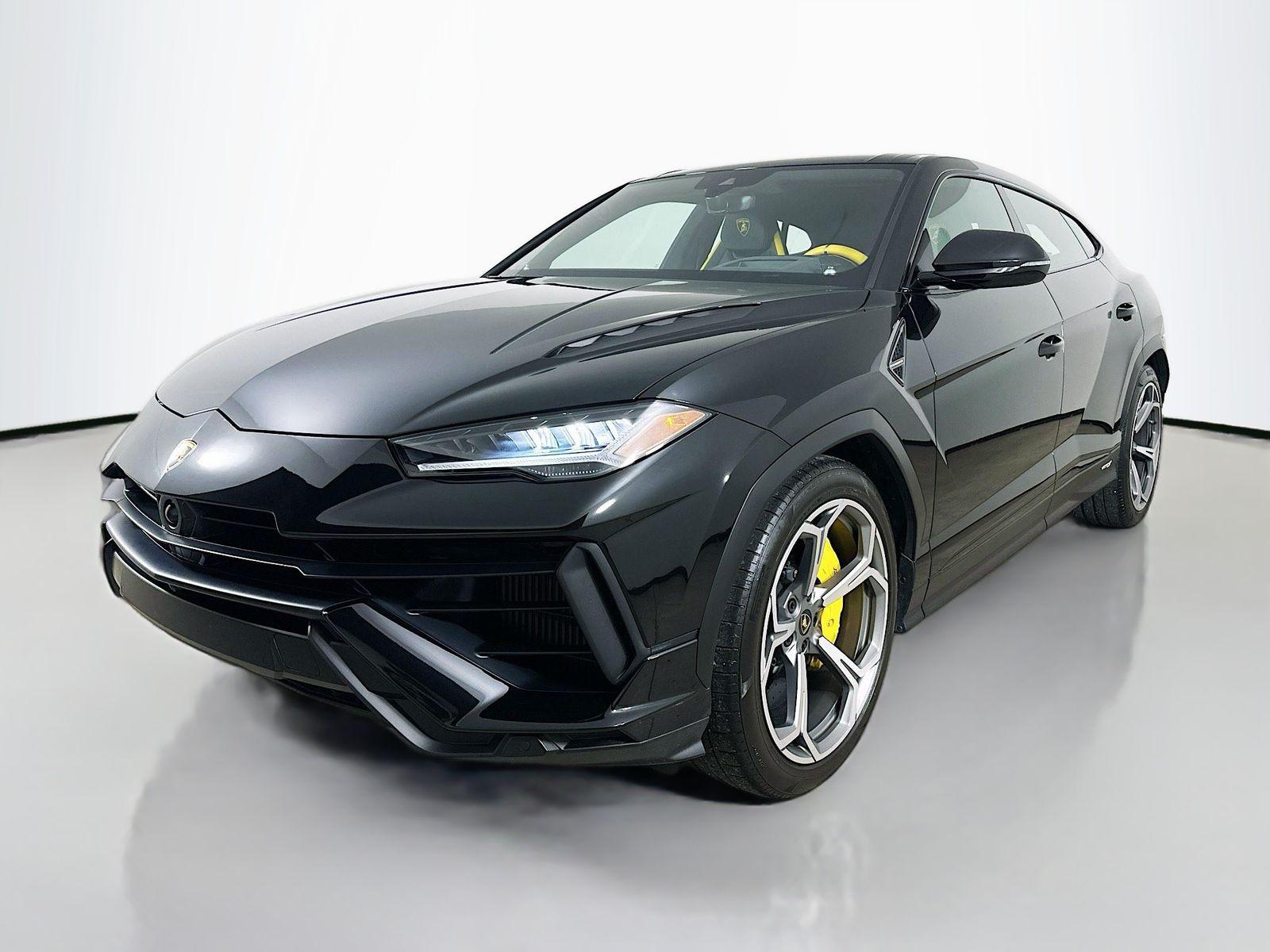 /2024 Lamborghini Urus