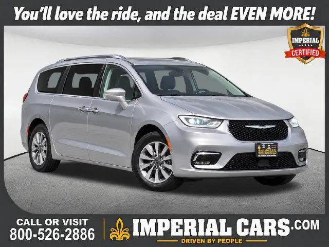 2021 Chrysler Pacifica Touring L for sale in Mendon, MA