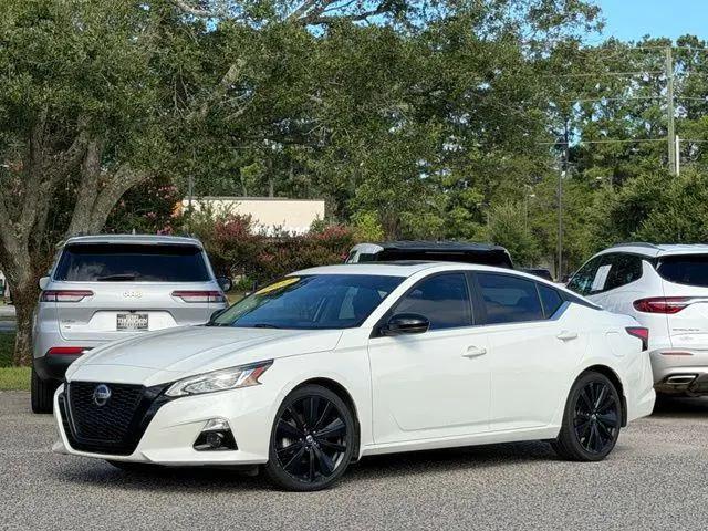 2022 Nissan Altima SR FWD for sale in Daphne, AL