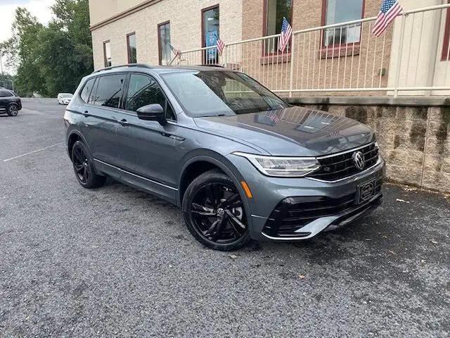 2023 Volkswagen Tiguan 2.0T SE R-Line Black for sale in Ephrata, PA