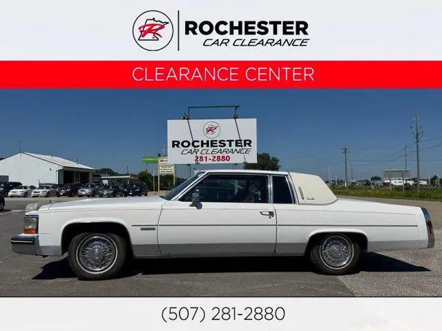 1983 Cadillac DeVille Base for sale in Rochester, MN