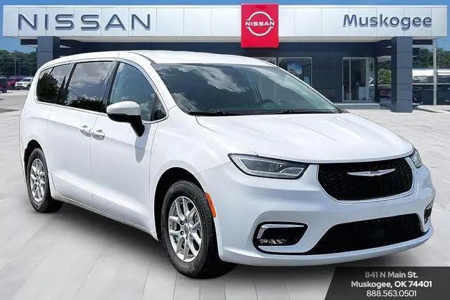 2023 Chrysler Pacifica Touring L for sale in Muskogee, OK