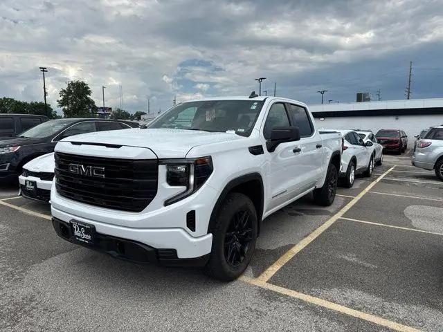 2024 GMC Sierra 1500 4WD Crew Cab Short Box Pro for sale in Saint Louis, MO