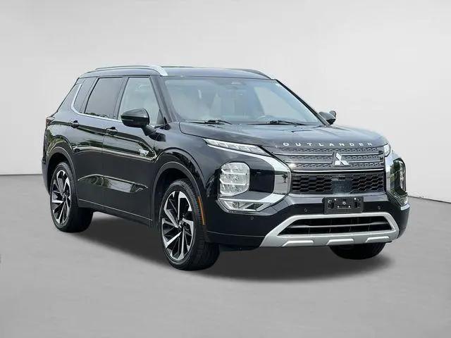 2024 Mitsubishi Outlander PHEV SEL S-AWC for sale in Kalamazoo, MI