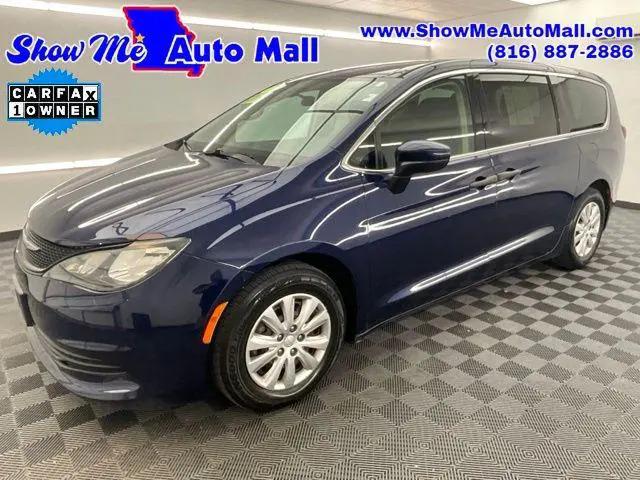2018 Chrysler Pacifica L for sale in Harrisonville, MO