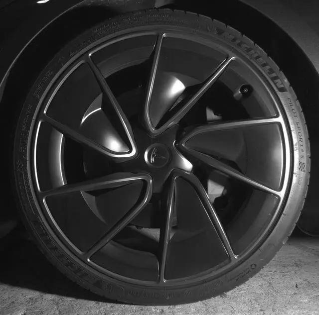 2024 Tesla Model 3 Performance All-Wheel Drive