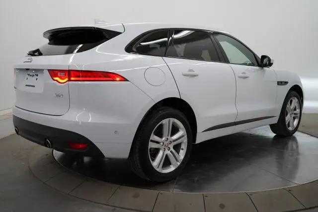 2017 Jaguar F-PACE 35t R-Sport