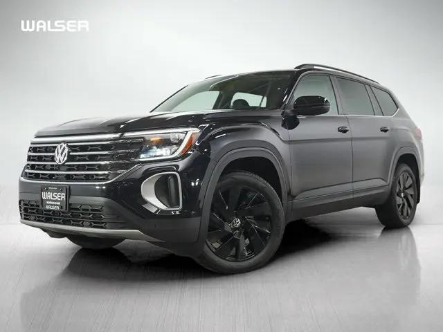 2024 Volkswagen Atlas 2.0T SE w/Technology for sale in Burnsville, MN