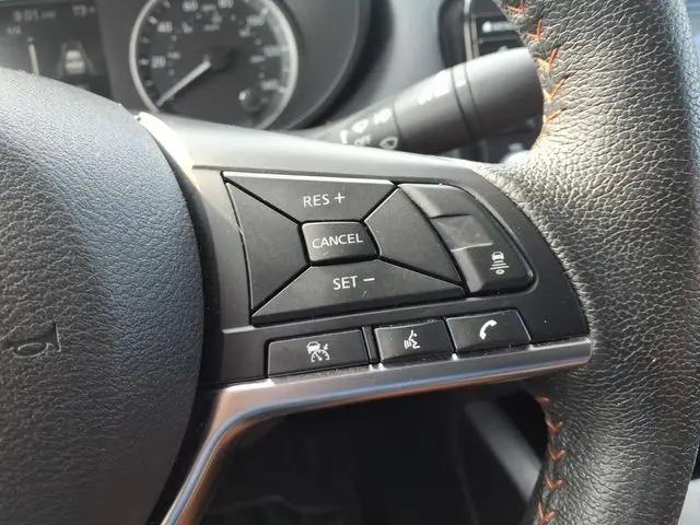 2024 Nissan Versa 1.6 SR