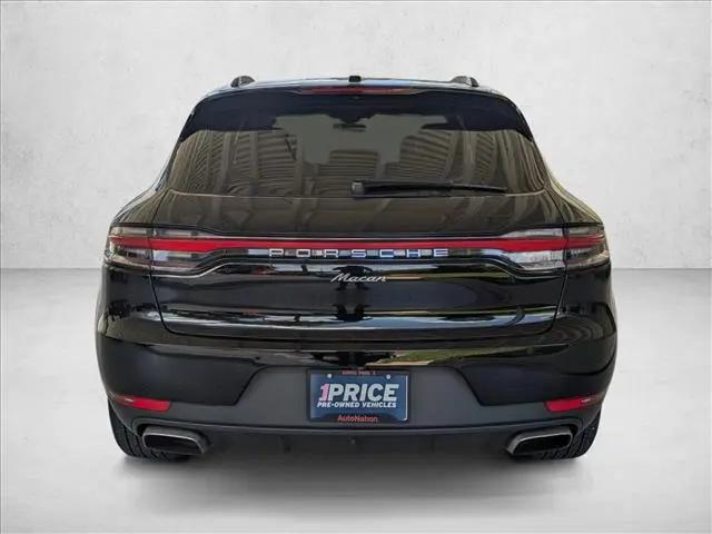 2021 Porsche Macan Macan