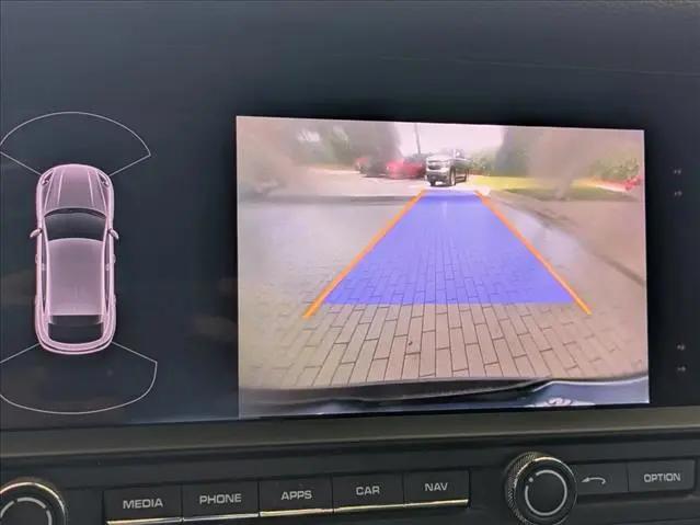 2021 Porsche Macan Macan