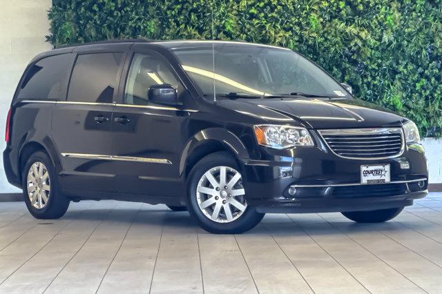 2013 Chrysler Town & Country Touring for sale in Portland, OR