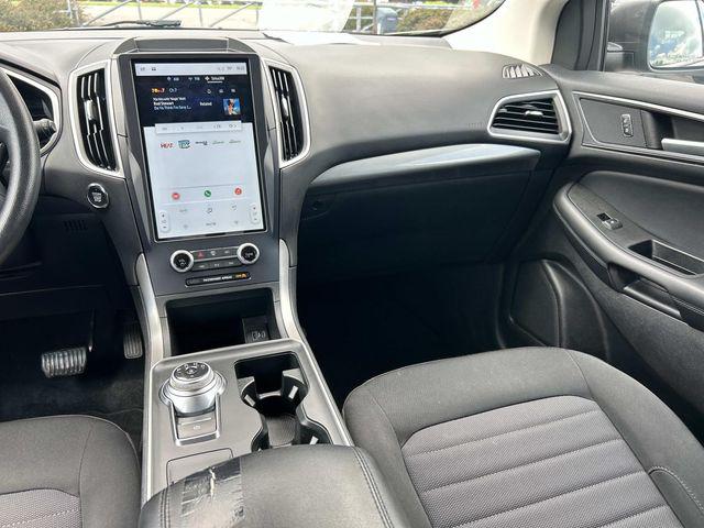 2021 Ford Edge SE