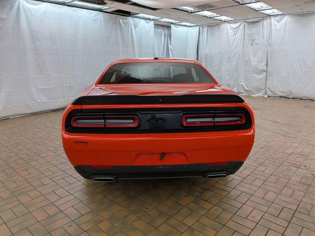 2022 Dodge Challenger SXT
