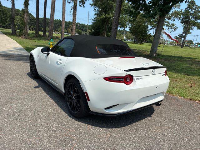 2025 Mazda MX-5 Club