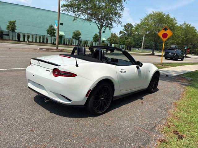 2025 Mazda MX-5 Club